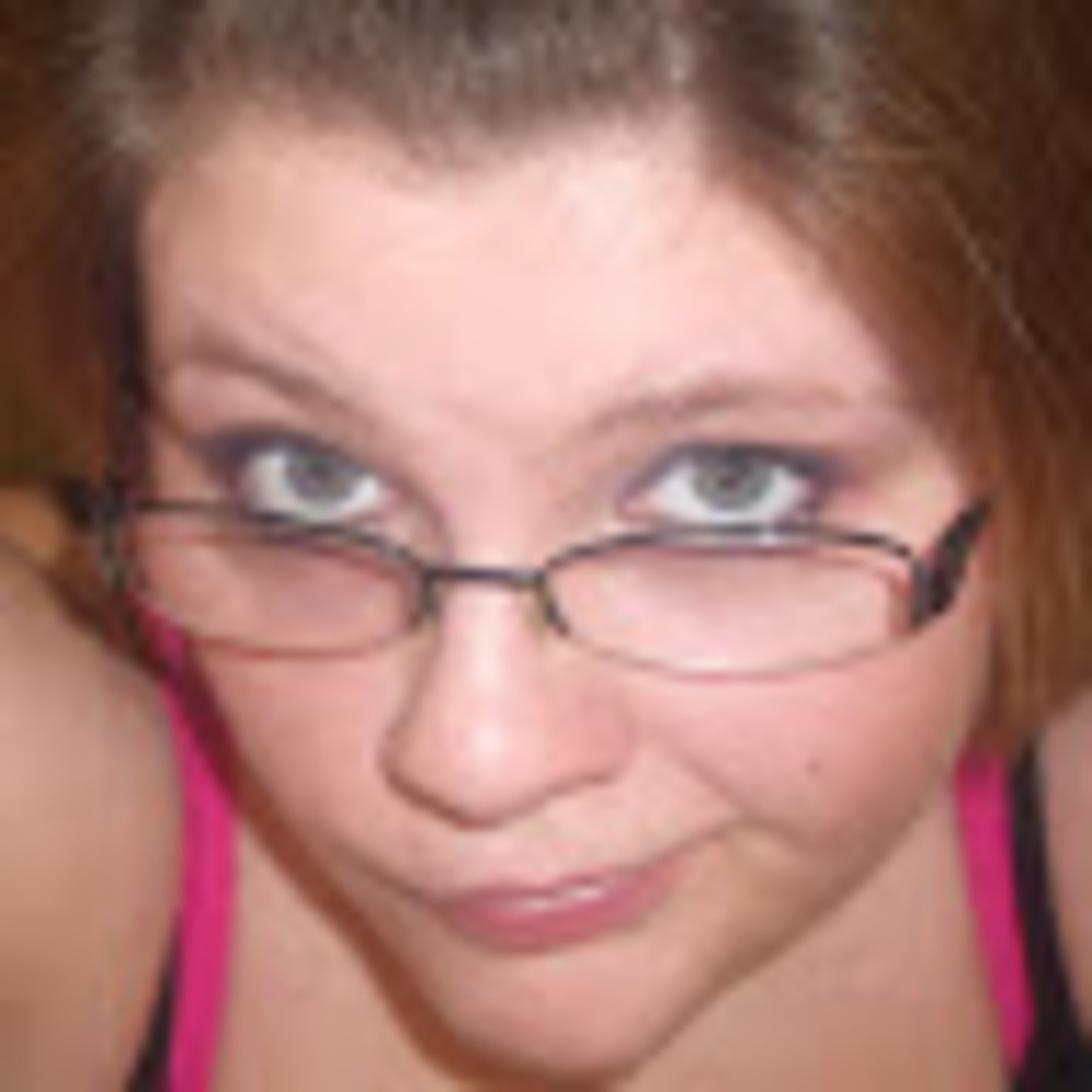 Meet your Posher, Caitlin